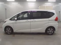 Honda FREED лот № 30023 оценка 4.5  с аукциона в Японии 3