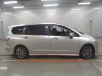 Honda ODYSSEY лот № 30174 оценка 3.5  с аукциона в Японии 2