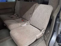 Honda STEP WAGON лот № 10067 оценка 4  с аукциона в Японии 9