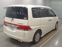 Honda STEP WAGON лот № 30003 оценка RA  с аукциона в Японии 1