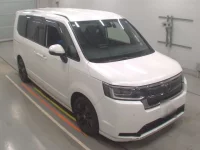 Honda STEP WAGON лот № 30018 оценка 4.5  с аукциона в Японии 4