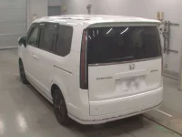 Honda STEP WAGON лот № 30018 оценка 4.5  с аукциона в Японии 5