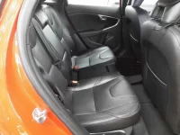 Volvo V40 лот № 38018 оценка 4  с аукциона в Японии 9