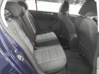 Volkswagen GOLF лот № 38003 оценка R  с аукциона в Японии 9