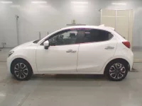 Mazda DEMIO лот № 30062 оценка 4.5  с аукциона в Японии 3