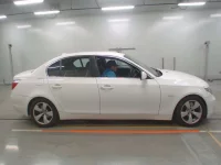 BMW 5-Series лот № 38052 оценка 4  с аукциона в Японии 2