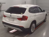 BMW X1 лот № 38035 оценка 4  с аукциона в Японии 1