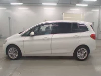 BMW 2-Series лот № 38037 оценка 4  с аукциона в Японии 3