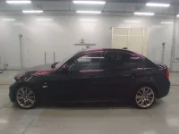 BMW 3-Series лот № 38049 оценка 4  с аукциона в Японии 3