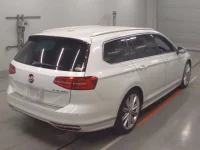 Volkswagen PASSAT VARIANT лот № 38041 оценка 4  с аукциона в Японии 1
