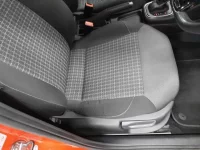 Volkswagen POLO лот № 38047 оценка 4  с аукциона в Японии 7