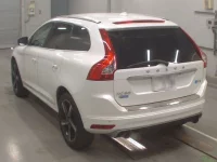 Volvo XC60 лот № 38033 оценка 4.5  с аукциона в Японии 5