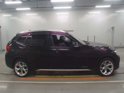 BMW X1  с аукциона в Японии