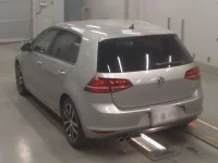 Volkswagen GOLF лот № 38021 оценка 4  с аукциона в Японии 5