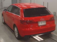 Audi A3 лот № 38039 оценка 4  с аукциона в Японии 5
