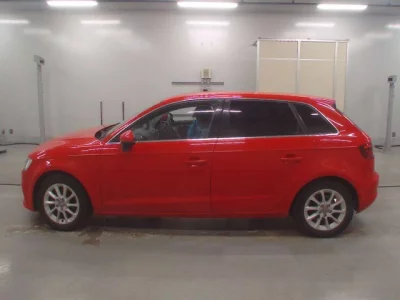 Audi A3  с аукциона в Японии