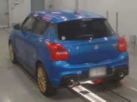 Suzuki SWIFT лот № 30005 оценка R  с аукциона в Японии 5