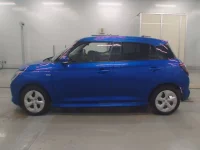 Suzuki SWIFT лот № 36006 оценка 4.5  с аукциона в Японии 3