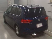 Volkswagen GOLF TOURAN лот № 38084 оценка 4  с аукциона в Японии 5