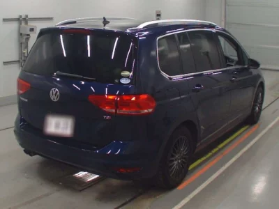Volkswagen GOLF TOURAN