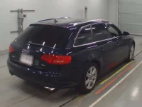 Audi A4 лот № 38056 оценка 3.5  с аукциона в Японии 1
