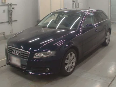 Audi A4  с аукциона в Японии
