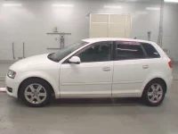 Audi A3 лот № 38057 оценка 4  с аукциона в Японии 3