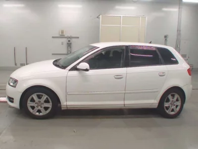 Audi A3  с аукциона в Японии