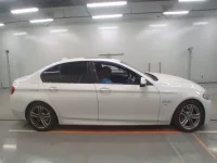 BMW 5-Series лот № 38085 оценка 4  с аукциона в Японии 2