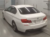 BMW 5-Series лот № 38085 оценка 4  с аукциона в Японии 5
