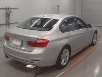 BMW 3-Series лот № 38055 оценка 4  с аукциона в Японии 1