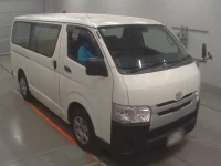 Toyota HIACE VAN лот № 30321 оценка 3  с аукциона в Японии 4