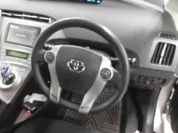 Toyota PRIUS PHV лот № 30316 оценка 3.5  с аукциона в Японии 6