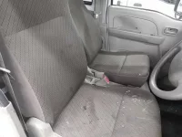 Nissan CLIPPER VAN лот № 90053 оценка R  с аукциона в Японии 7