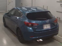 Mazda AXELA лот № 36067 оценка 3.5  с аукциона в Японии 5