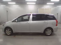 Toyota WISH лот № 30489 оценка R  с аукциона в Японии 3