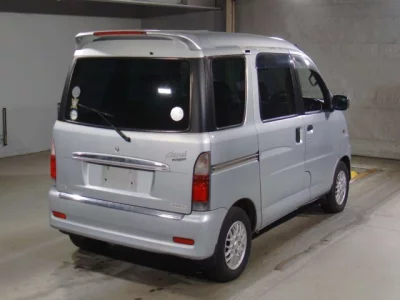 Daihatsu Atrai Wagon  с аукциона в Японии