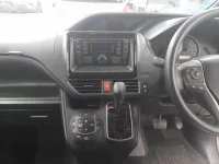 Toyota NOAH лот № 30476 оценка 3.5  с аукциона в Японии 8