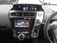 Toyota PRIUS ALPHA лот № 30461 оценка R  с аукциона в Японии 8