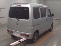 Toyota PIXIS VAN лот № 426 оценка 4  с аукциона в Японии 1