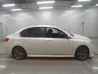 Subaru LEGACY B4 лот № 30337 оценка 4  с аукциона в Японии 2