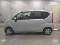 Subaru STELLA лот № 90010 оценка 4  с аукциона в Японии 3