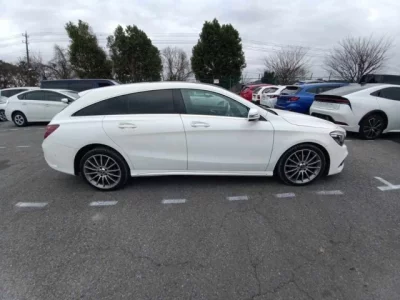 Mercedes-Benz CLA CLASS