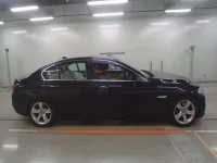 BMW 5-Series лот № 38096 оценка 4  с аукциона в Японии 2