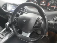 Peugeot 308 лот № 38090 оценка 4.5  с аукциона в Японии 6