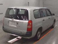 Toyota SUCCEED лот № 30330 оценка 3  с аукциона в Японии 1