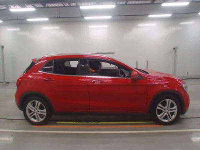 Mercedes-Benz GLA CLASS