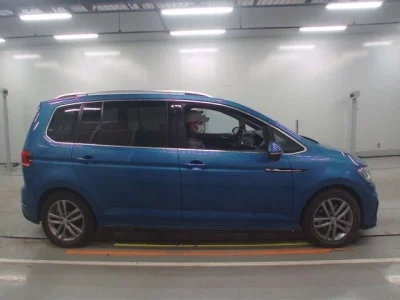 Volkswagen GOLF TOURAN