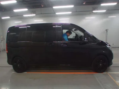 Mercedes-Benz V CLASS