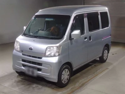 Toyota PIXIS VAN  с аукциона в Японии